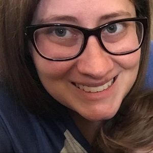 Meet your Posher, Cassie